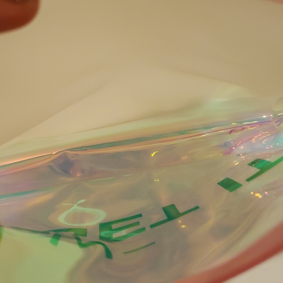 It! Cosmetics Glow Get It! Holographic Case Clear - Picture 6 of 7